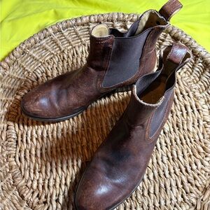 Frye chocolate brown Chelsea boots size 9